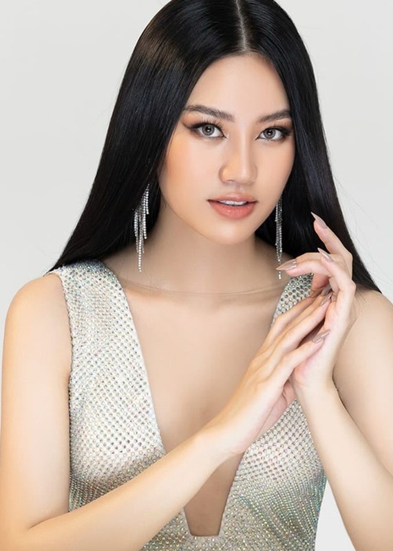 View -             Lý do Cao Ngọc Bích gây tranh cãi khi thi Miss Earth 2024    