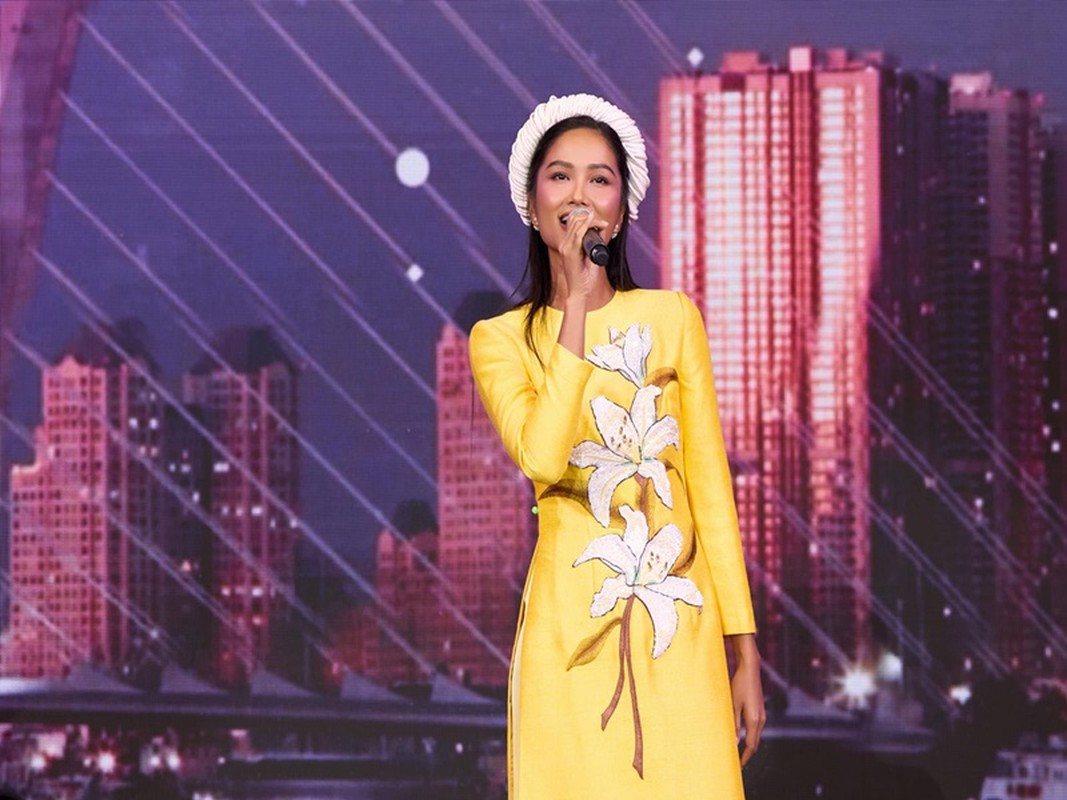 View -             Cuộc sống của H’hen Niê sau thành tích top 5 Miss Universe 2018    