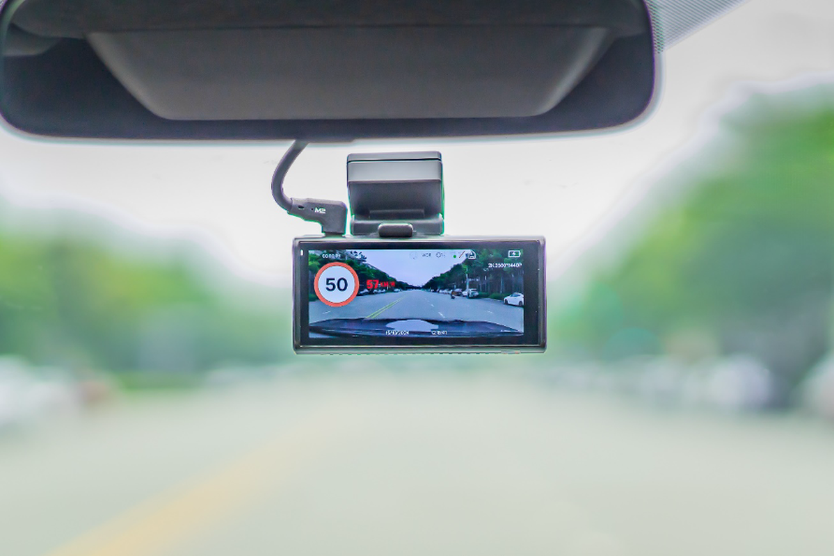 View -             Cận cảnh camera hành trình SpeedMap M2 vừa ra mắt của Vietmap    