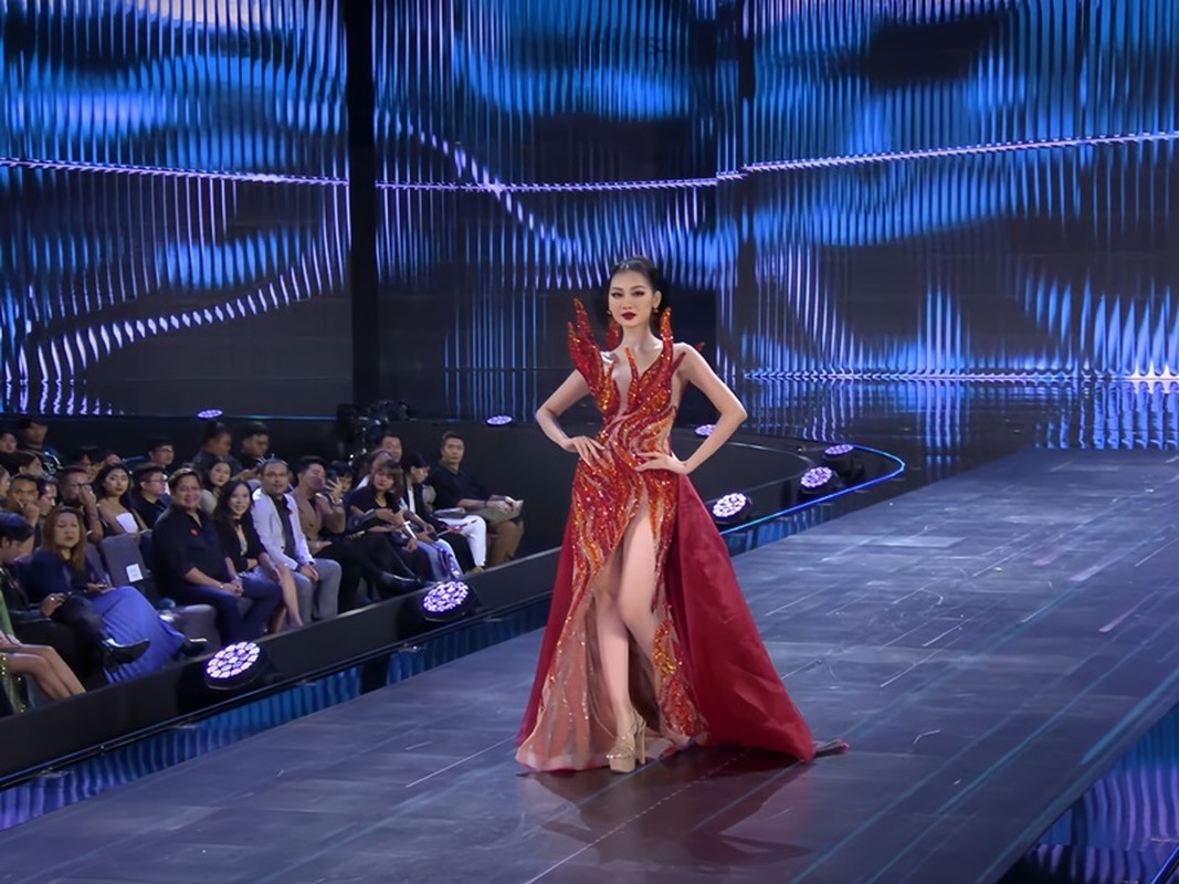             Quế Anh 'lột xác' ở bán kết Miss Grand International 2024    