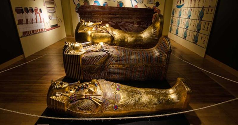 View -             Lóa mắt hàng nghìn bảo vật vô giá trong lăng mộ Tutankhamun    