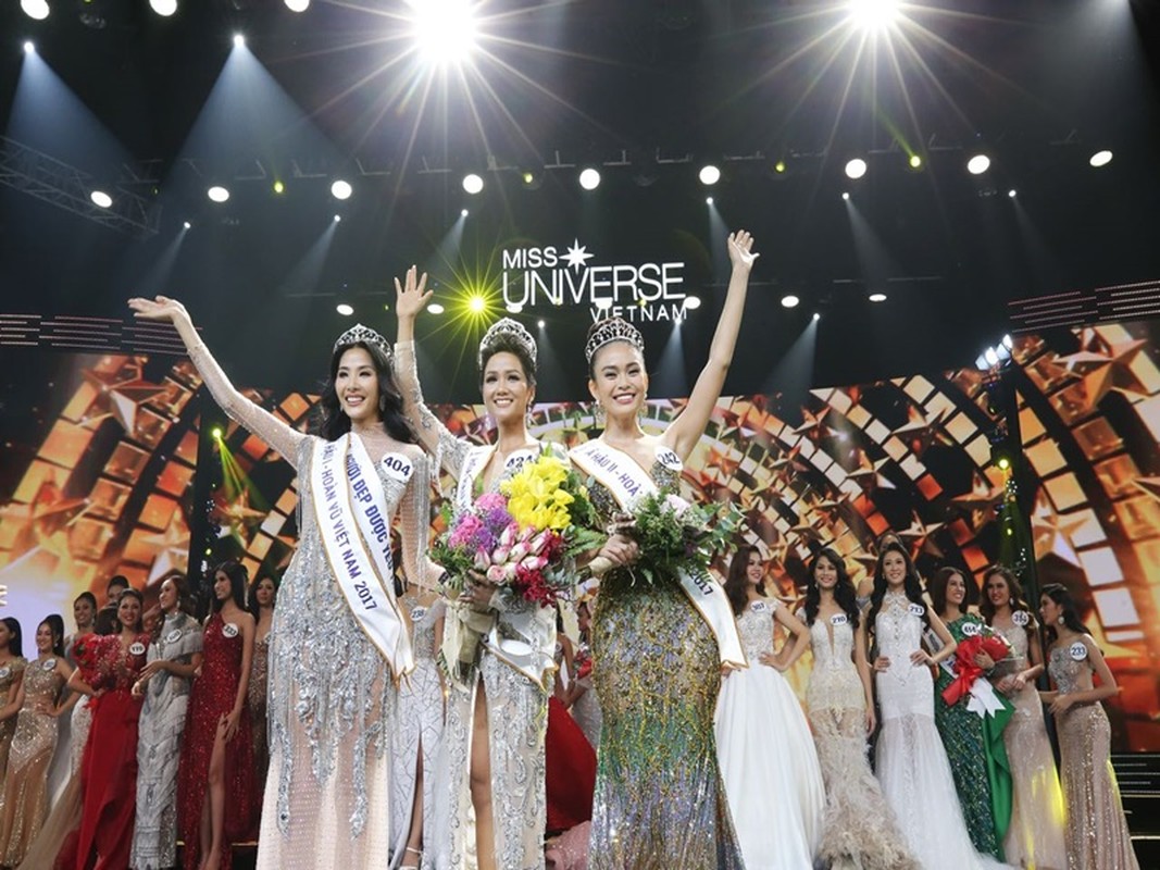 View -             H'hen Niê tiết lộ chi phí khi thi Miss Universe 2018    