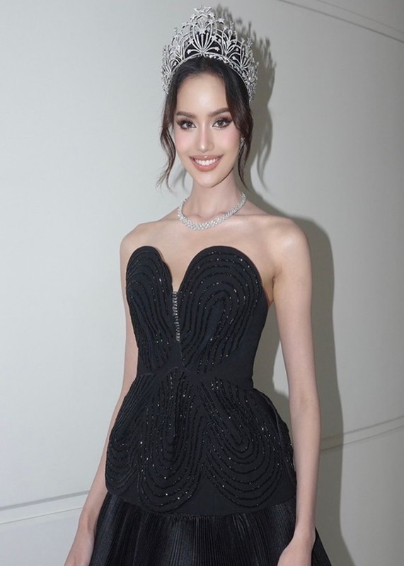 View -             Soi loạt đối thủ của Kỳ Duyên ở Miss Universe 2024    