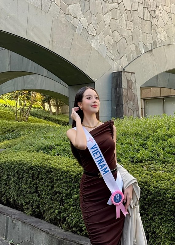 View -             Thanh Thủy trượt giải phụ đầu tiên ở Miss International 2024    