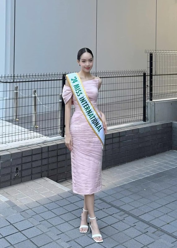 View -             Báo quốc tế rầm rộ đưa tin Thanh Thủy đăng quang Miss International 2024    