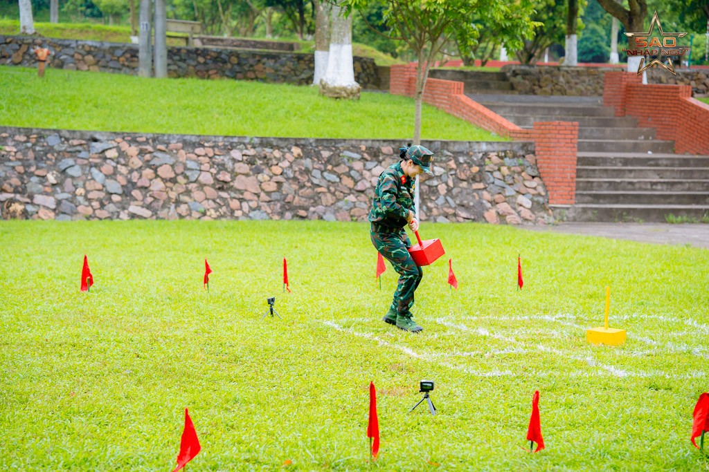 View -             Tập 15 Sao Nhập Ngũ 2024: Liz Kim Cương ngã nhào; Phương Anh Đào - Jun Vũ căng thẳng chưa từng thấy    