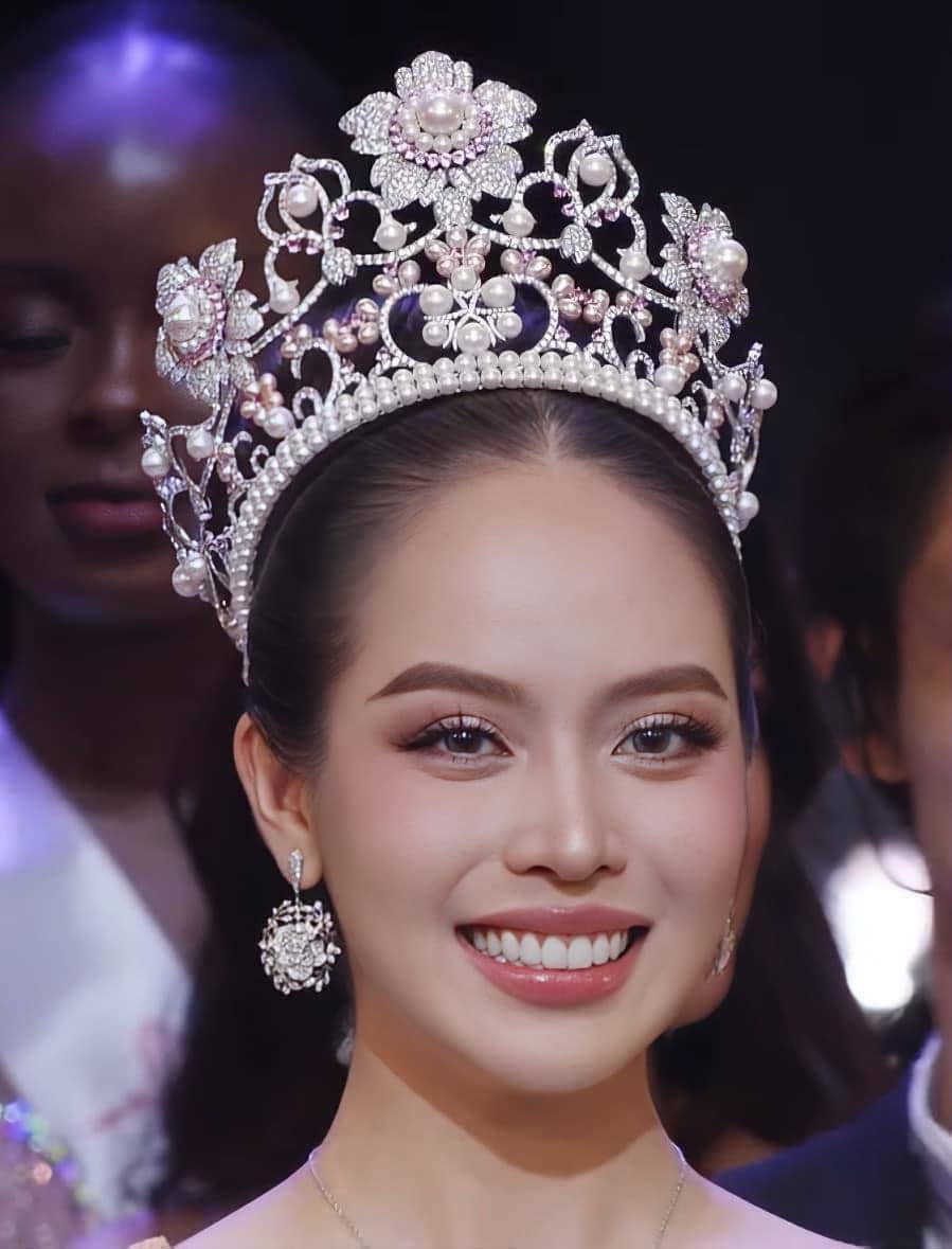 View -             Hoa hậu Quốc tế 2024 Thanh Thuỷ chia sẻ, Kỳ Duyên duyên dáng tại Miss Universe    