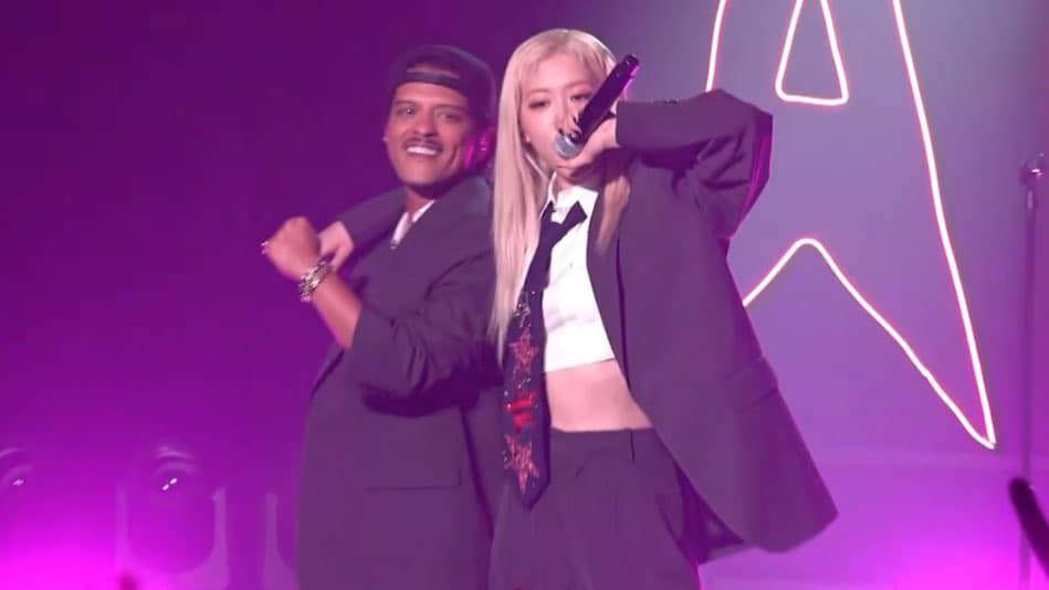 View -             Rosé và Bruno Mars khuấy động cùng dàn sao Kpop tại MAMA 2024    