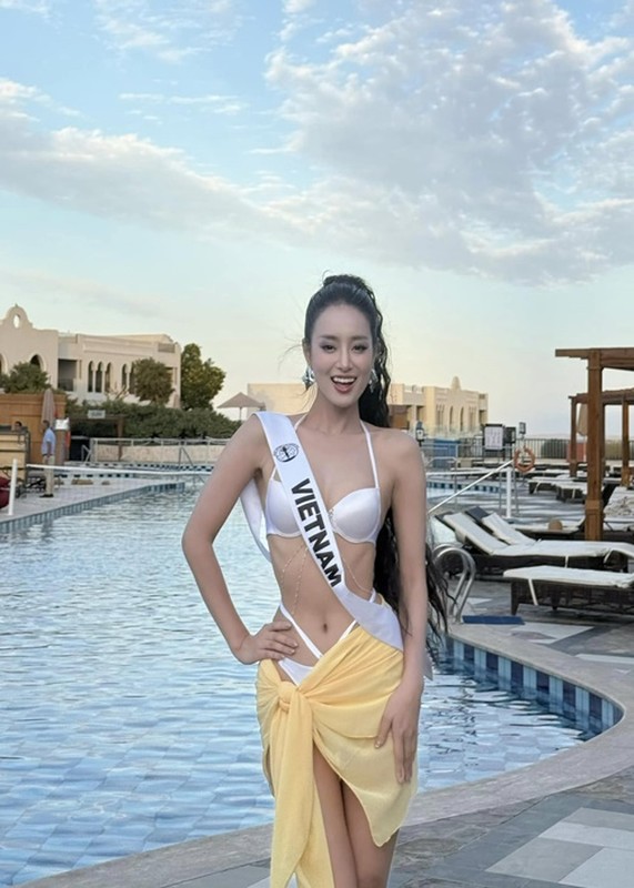 View -             Bùi Khánh Linh diện bikini nóng bỏng ở Miss Intercontinental 2024    