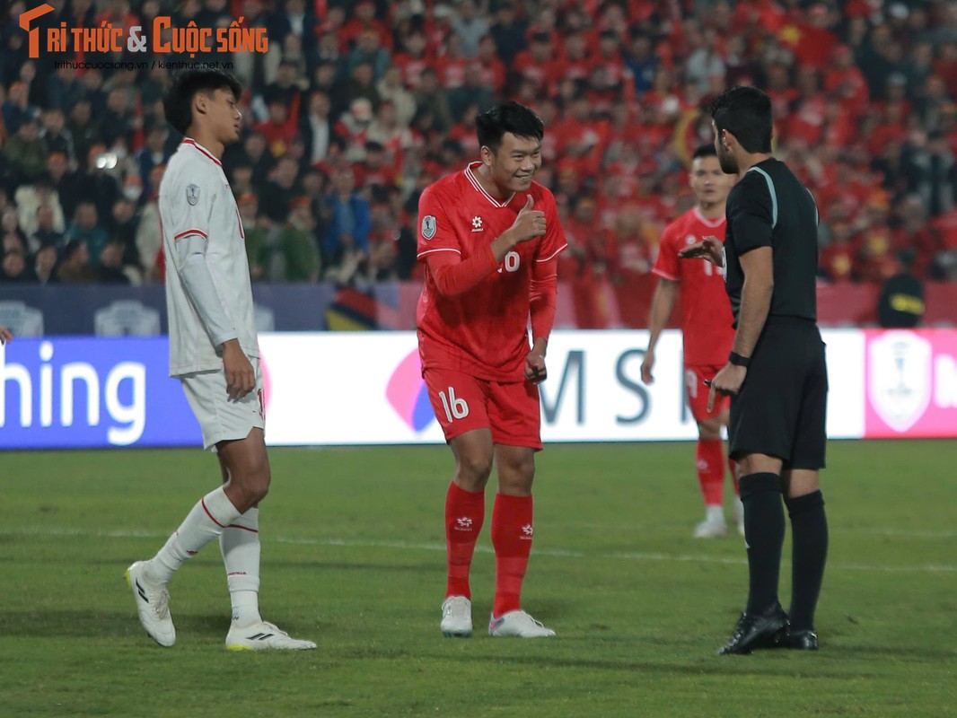 View -             Thắng tối thiểu Indonesia, ĐT Việt Nam tự tin đứng đầu bảng AFF Cup    