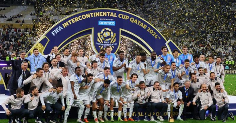 View -             Tam tấu tỏa sáng, Real Madrid đăng quang FIFA Intercontinental Cup    