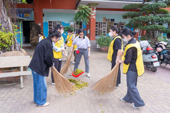 Sinh viên Hàn Quốc đến HUTECH giao lưu văn hóa, tham gia thiện nguyện 15